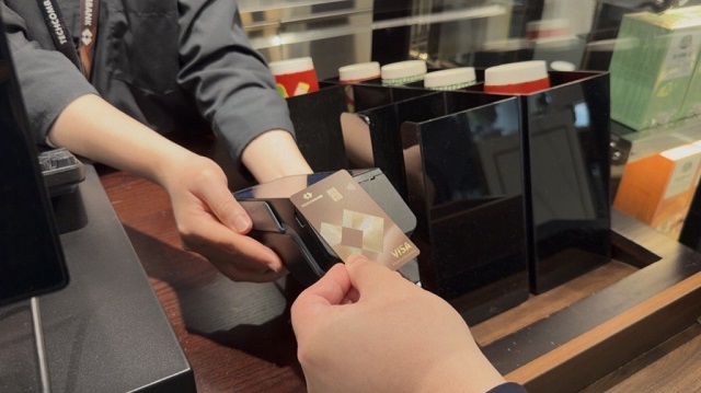Techcombank ra mắt thẻ tín dụng Techcombank Visa Business Platinum, dẫn đầu đặc quyền tài chính vượt trội cho doanh nghiệp: miễn lãi tối đa tới 86 ngày, hạn mức lên đến 10 tỷ đồng